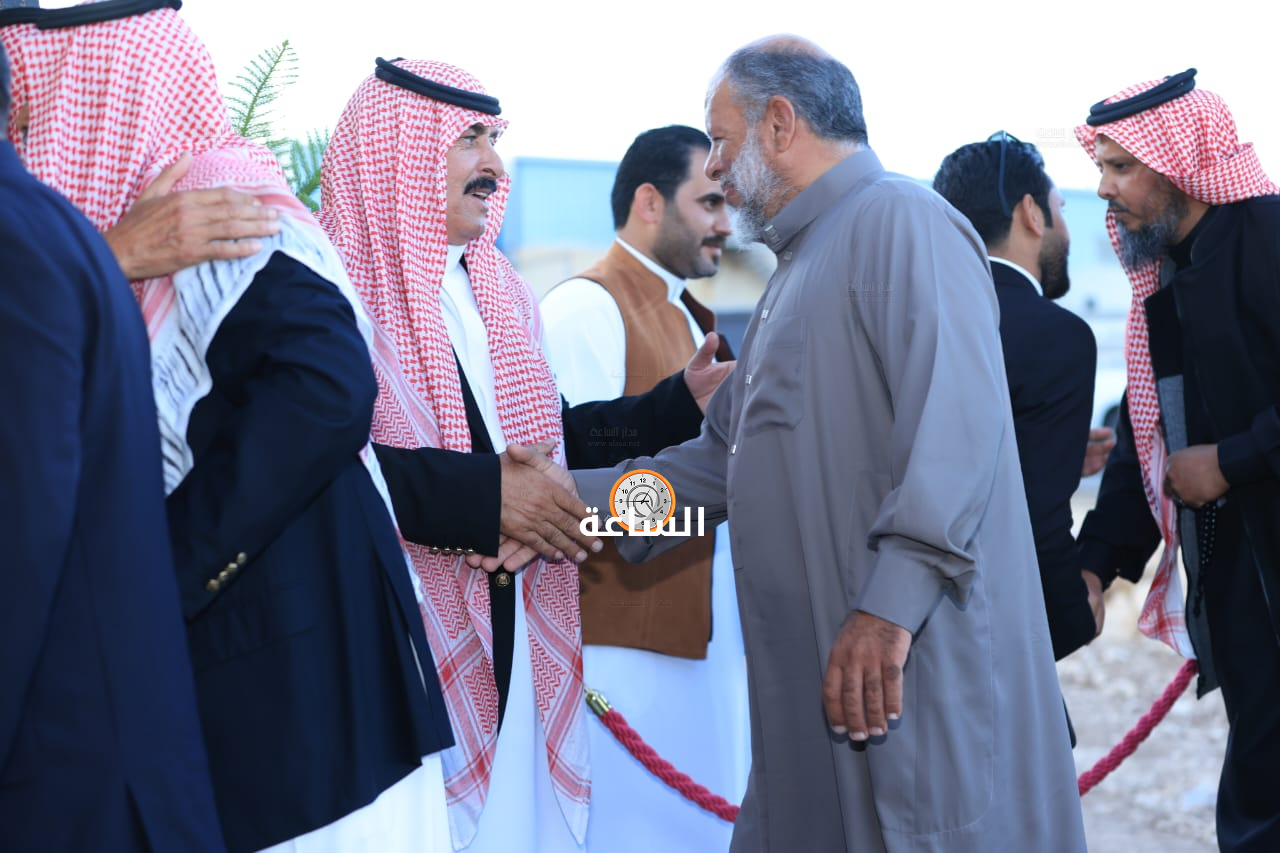 Madar Al-Saa Images 0.2301819767100477
