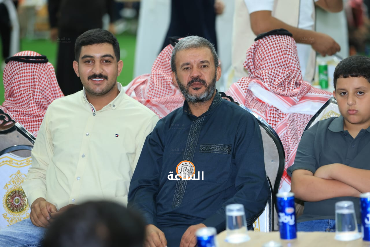 Madar Al-Saa Images 0.8714388453746394