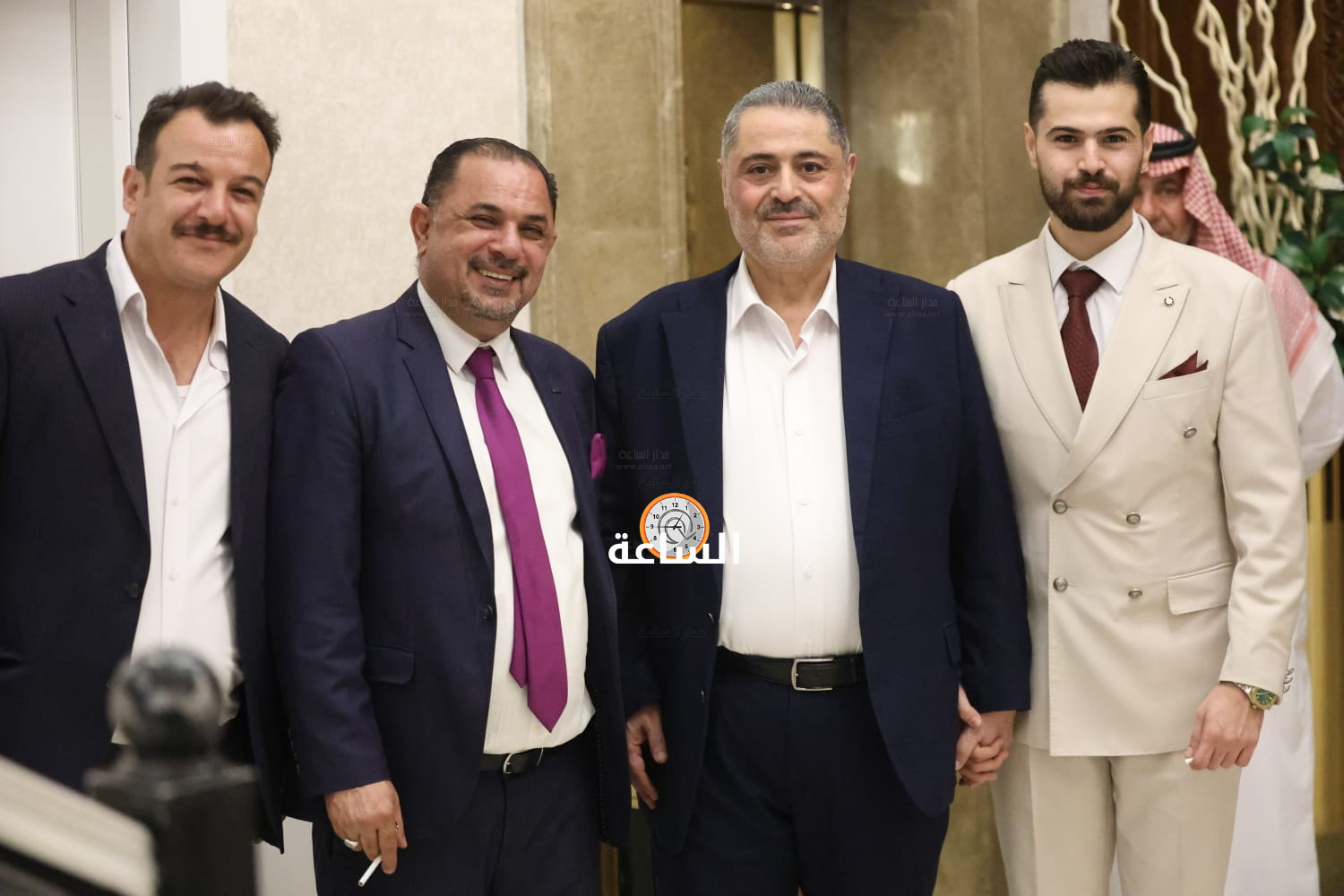 Madar Al-Saa Images 0.3644085637114485