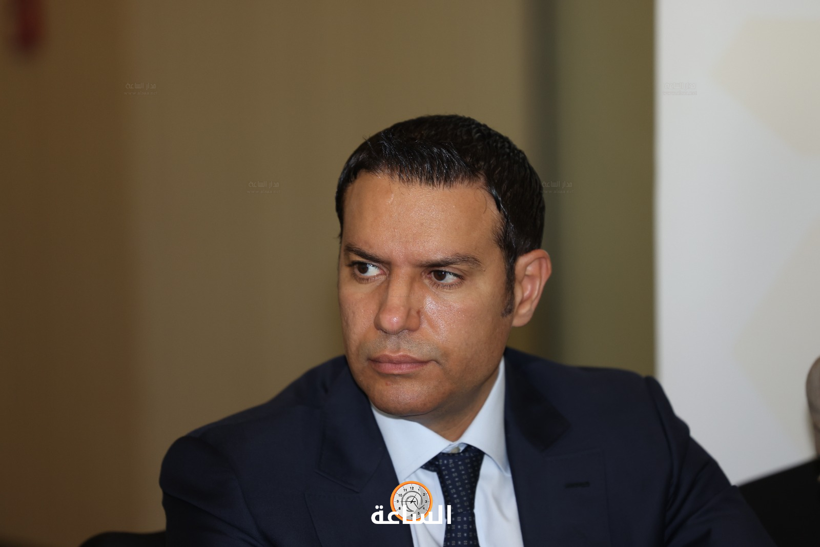 Madar Al-Saa Images 0.43973427858914504