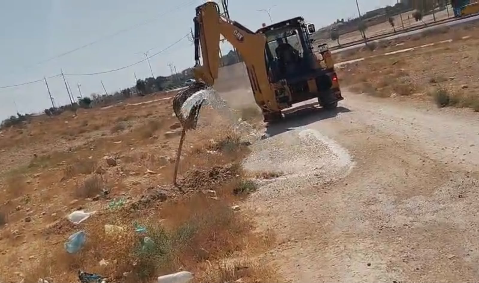 Madar Al-Saa Images 0.3360625404466854