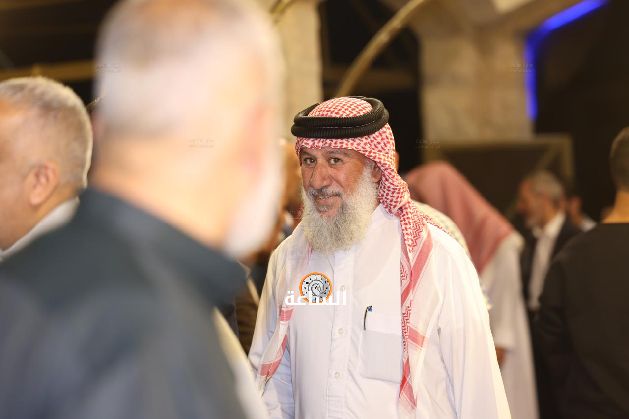 Madar Al-Saa Images 0.8901392122387688