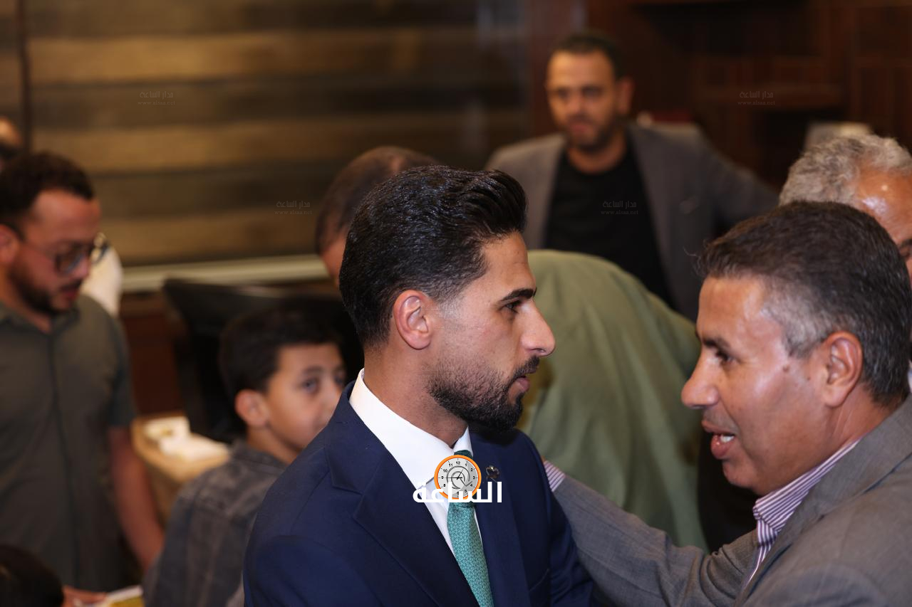 Madar Al-Saa Images 0.1156216352860161