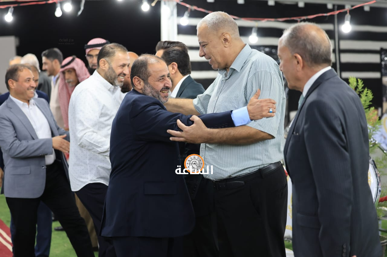 Madar Al-Saa Images 0.5506101087612181