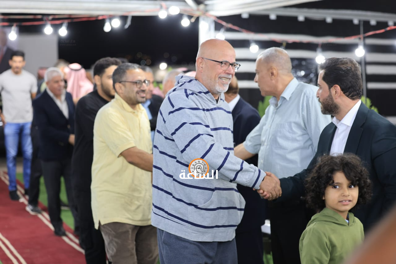 Madar Al-Saa Images 0.8162493562440746