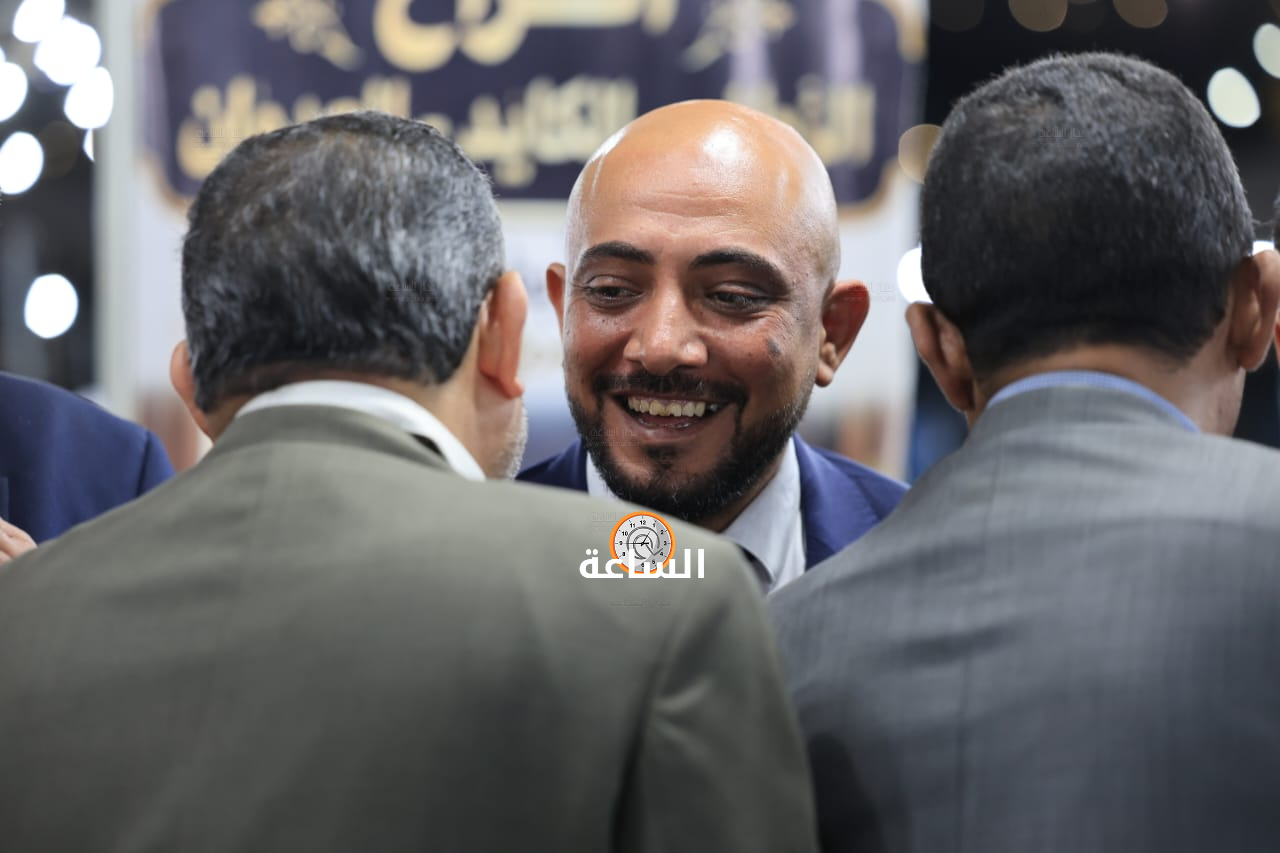 Madar Al-Saa Images 0.4535663376188557