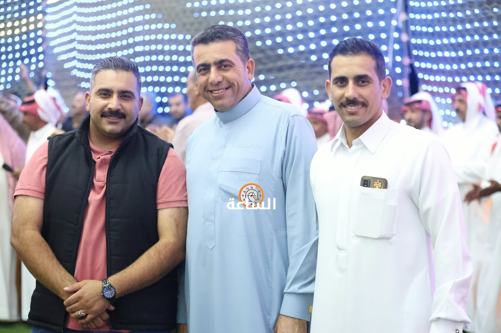 Madar Al-Saa Images 0.7301636204325367