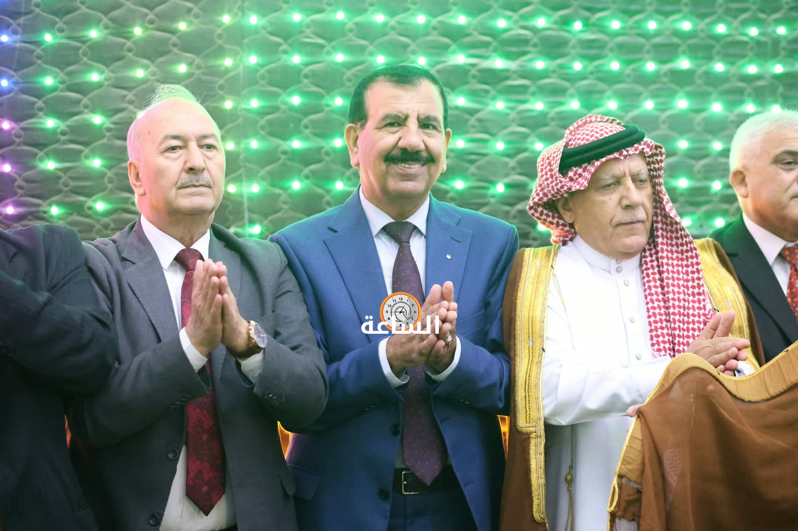 Madar Al-Saa Images 0.9039283356973297