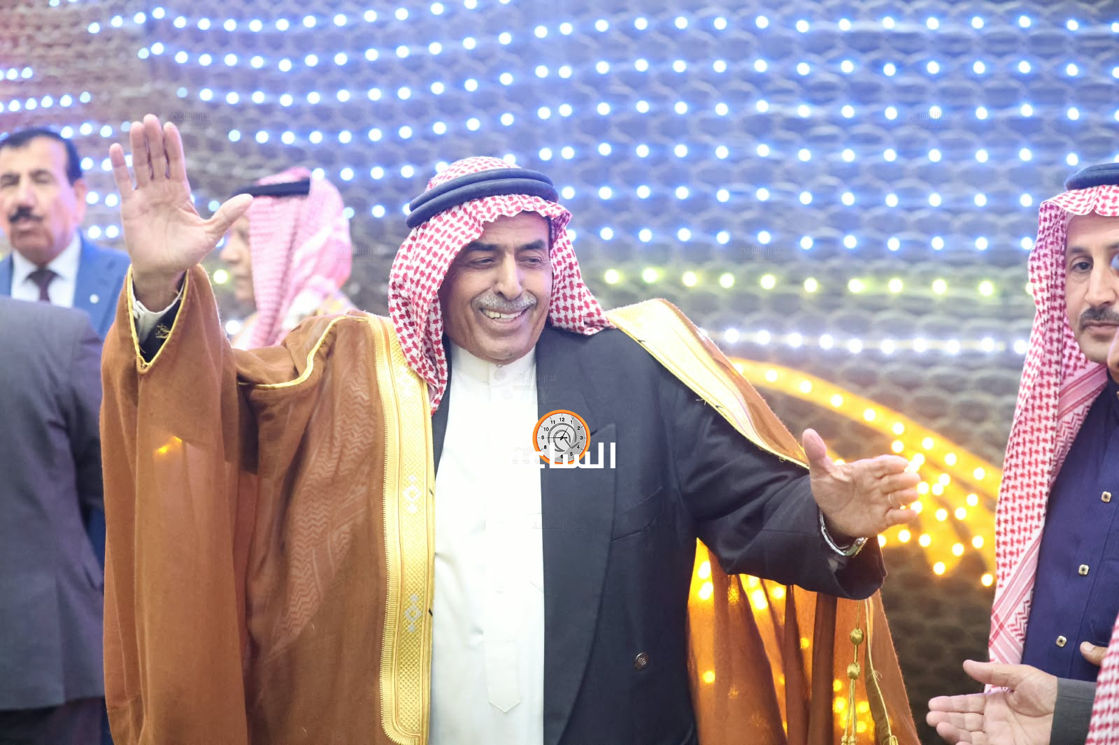 Madar Al-Saa Images 0.9362610837529717