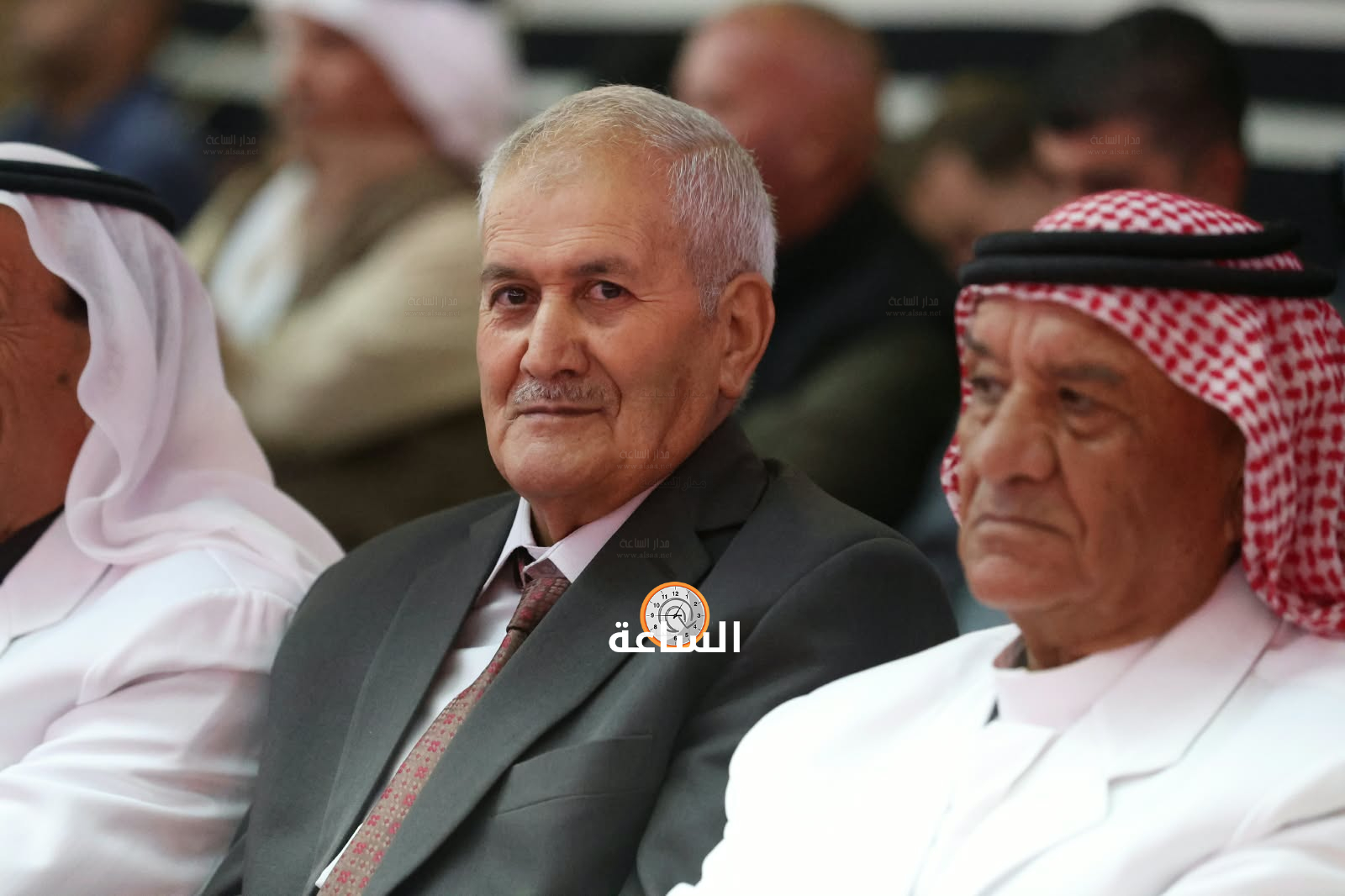 Madar Al-Saa Images 0.3718636113463929