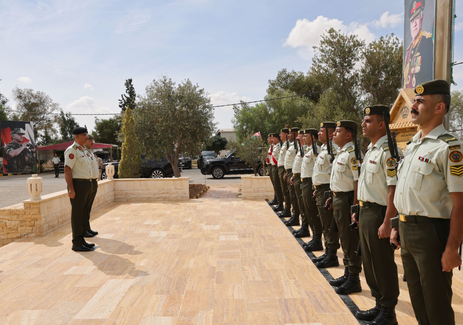 Madar Al-Saa Images 0.5236317821078436