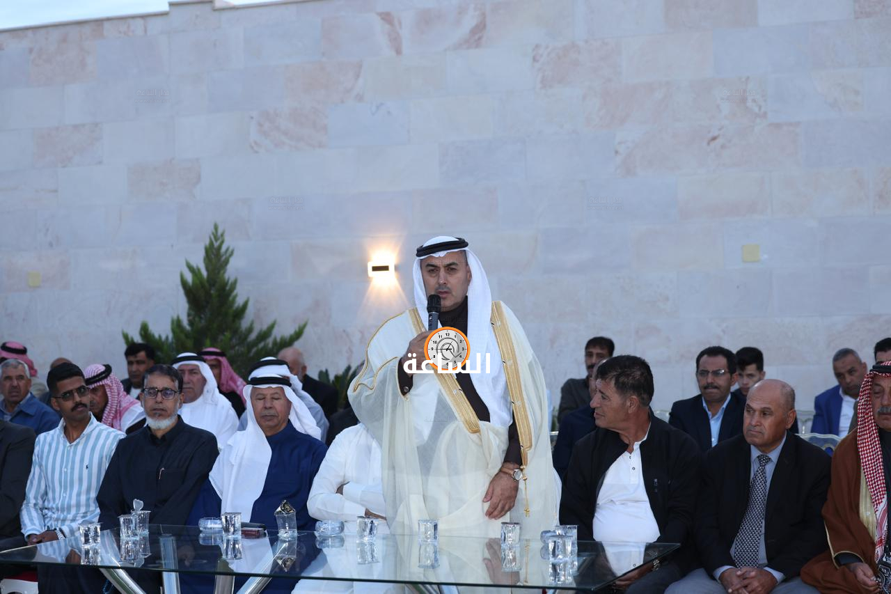 Madar Al-Saa Images 0.46030739183632374