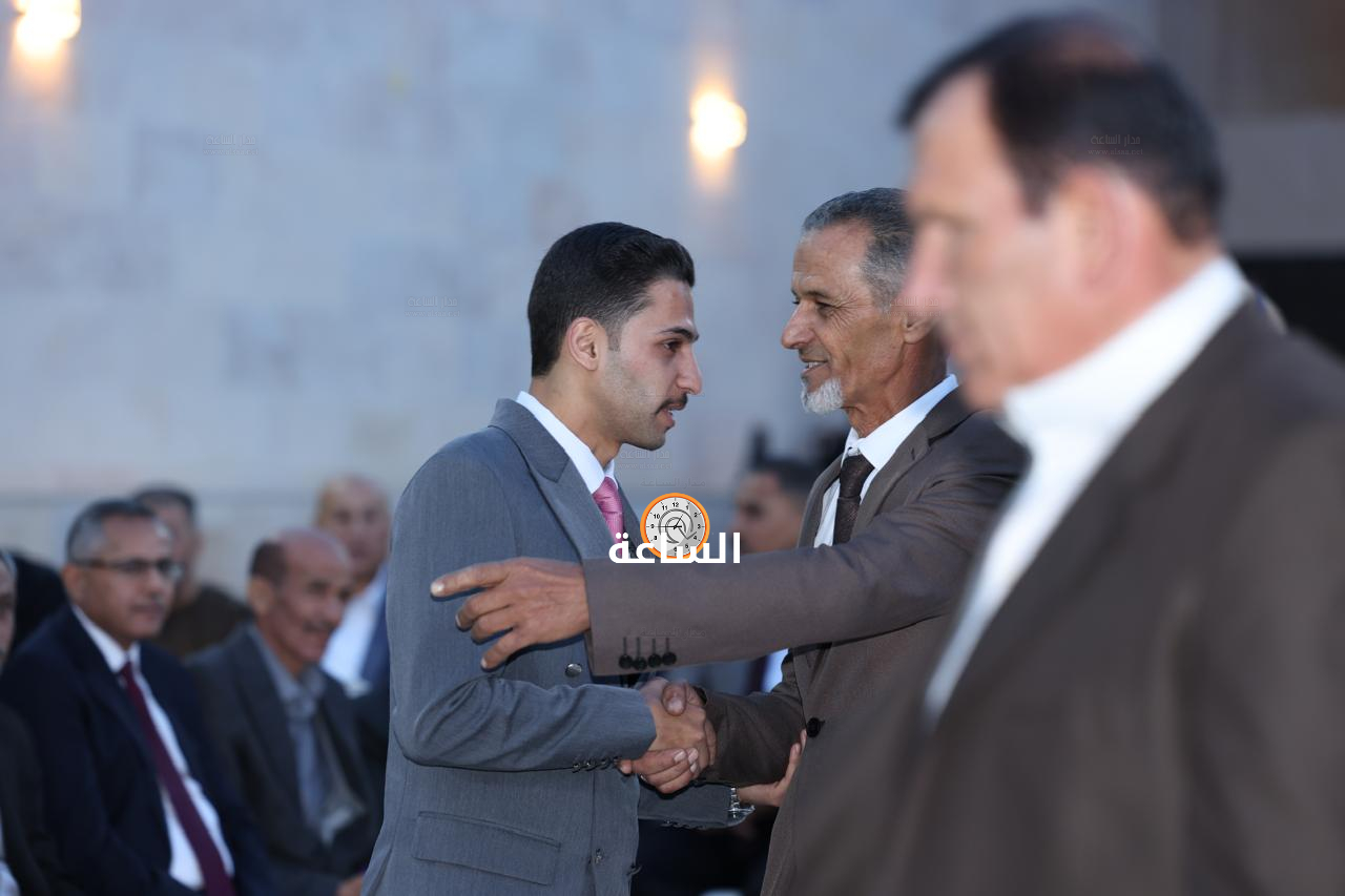 Madar Al-Saa Images 0.24589062495204517