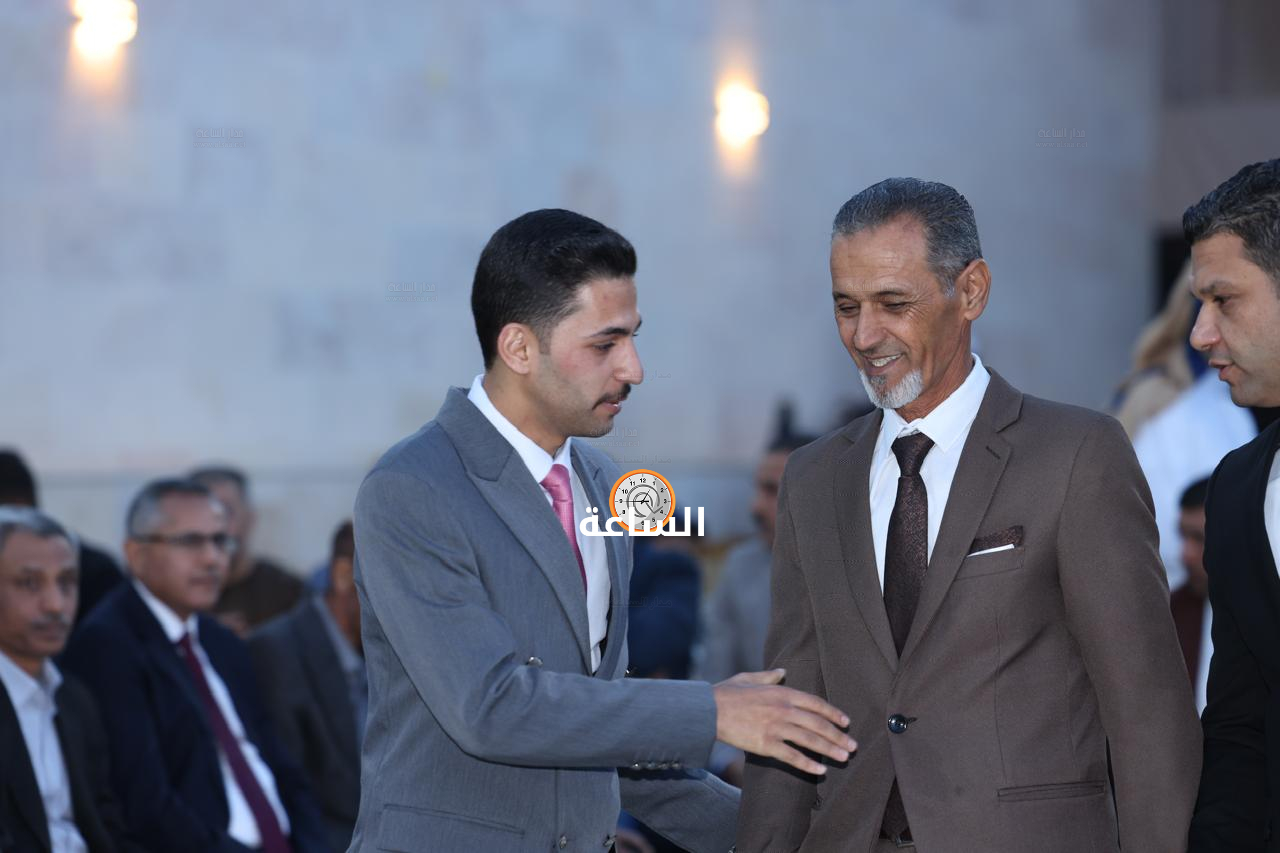 Madar Al-Saa Images 0.19115980833959512