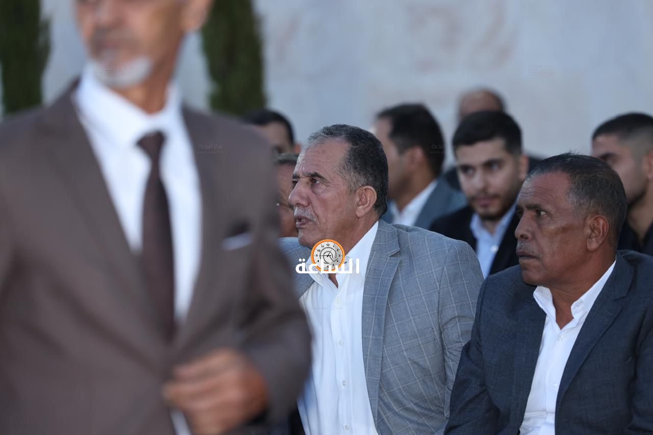Madar Al-Saa Images 0.5883141913922764