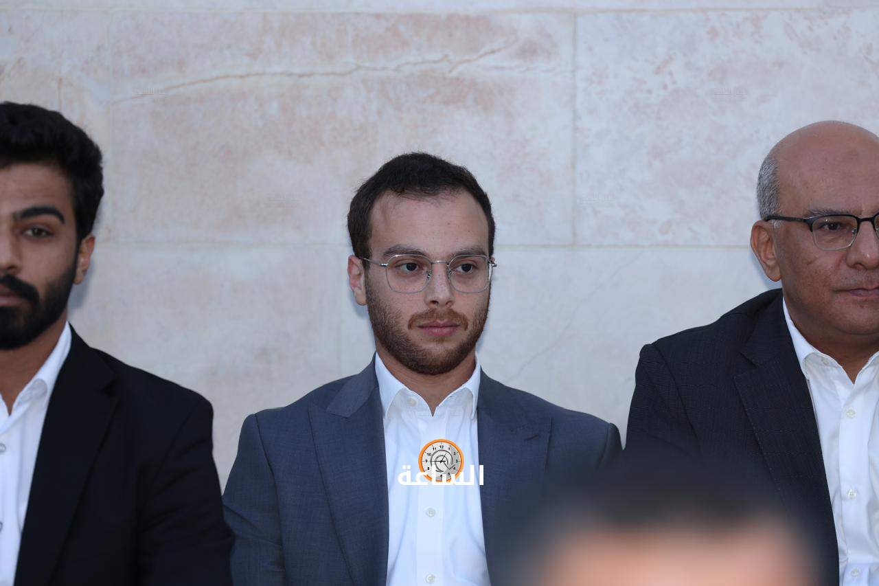Madar Al-Saa Images 0.6544039485531397