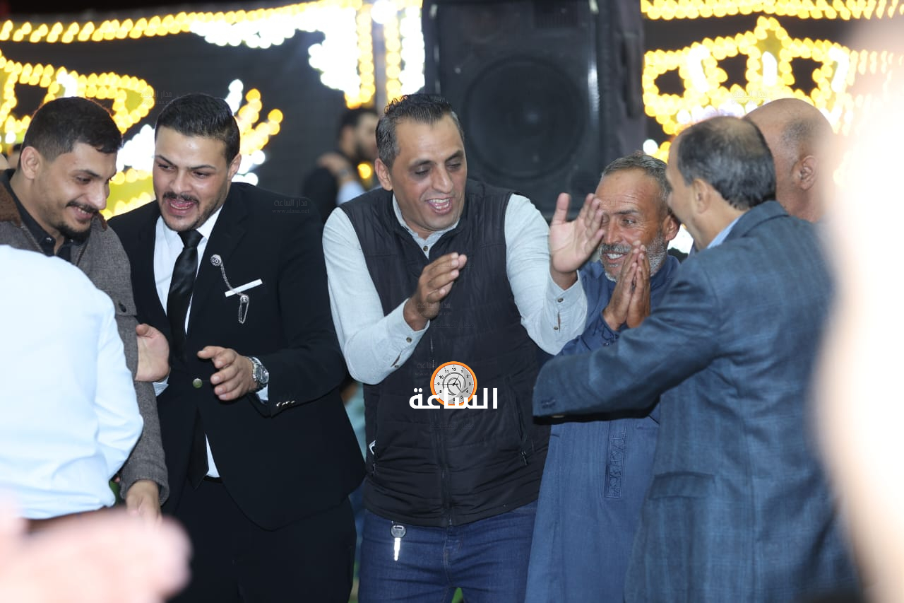 Madar Al-Saa Images 0.19375660450279897