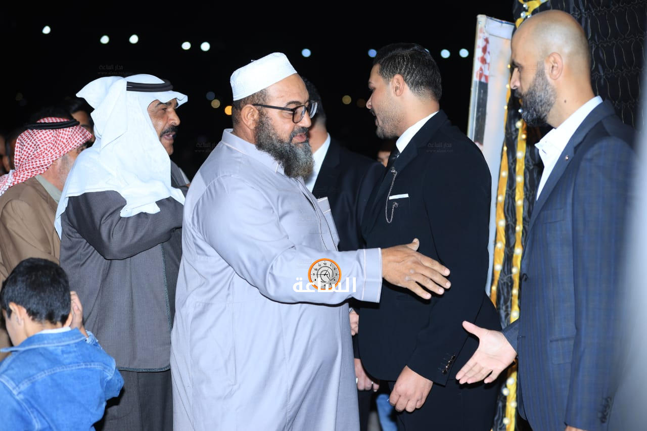 Madar Al-Saa Images 0.44029462090351945