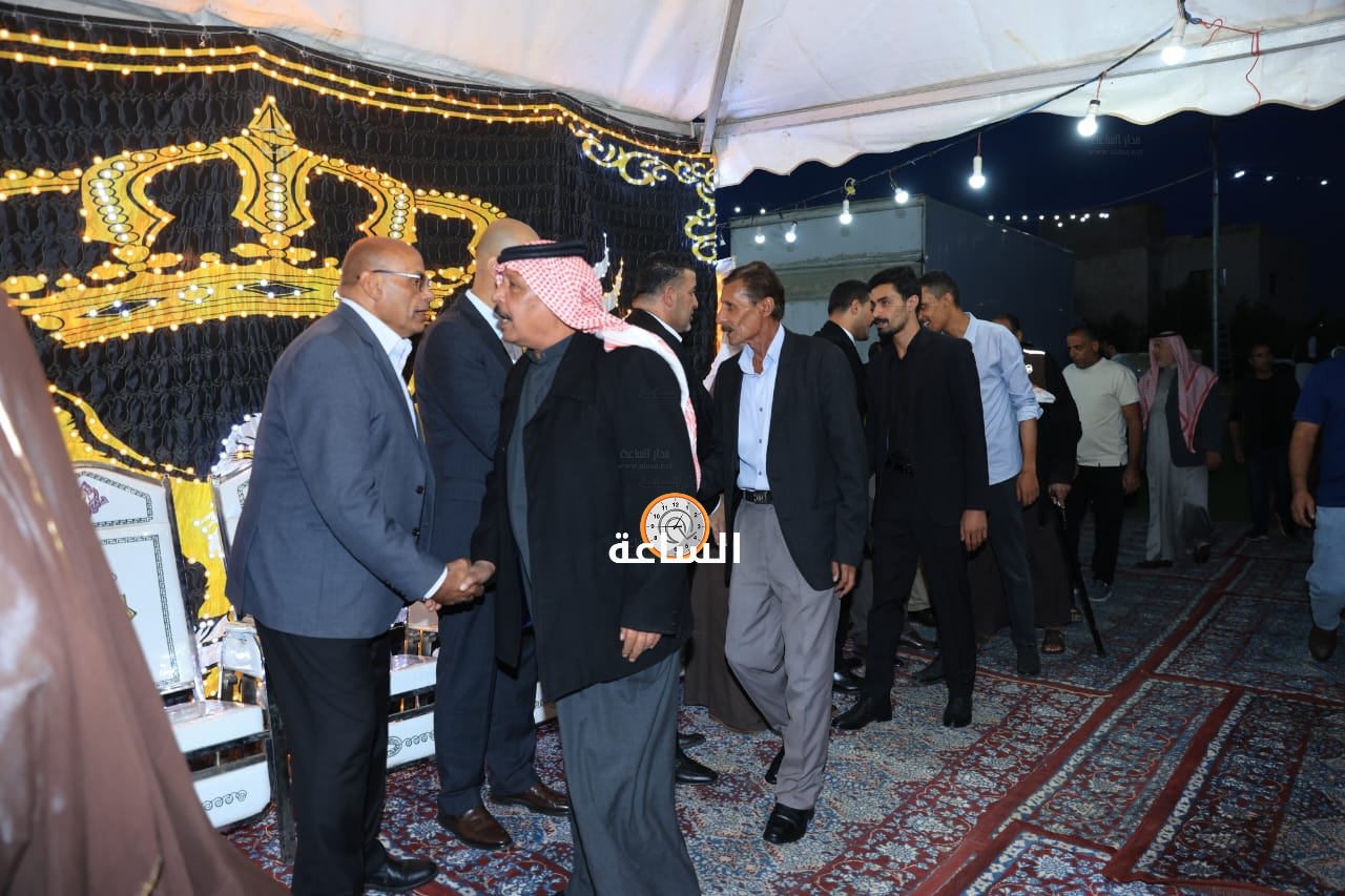 Madar Al-Saa Images 0.38920552261887664