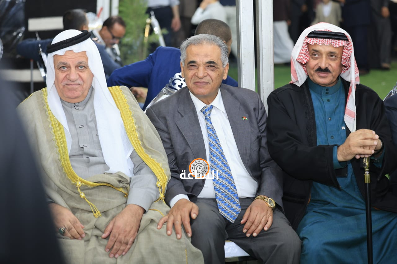 Madar Al-Saa Images 0.4688399788498986