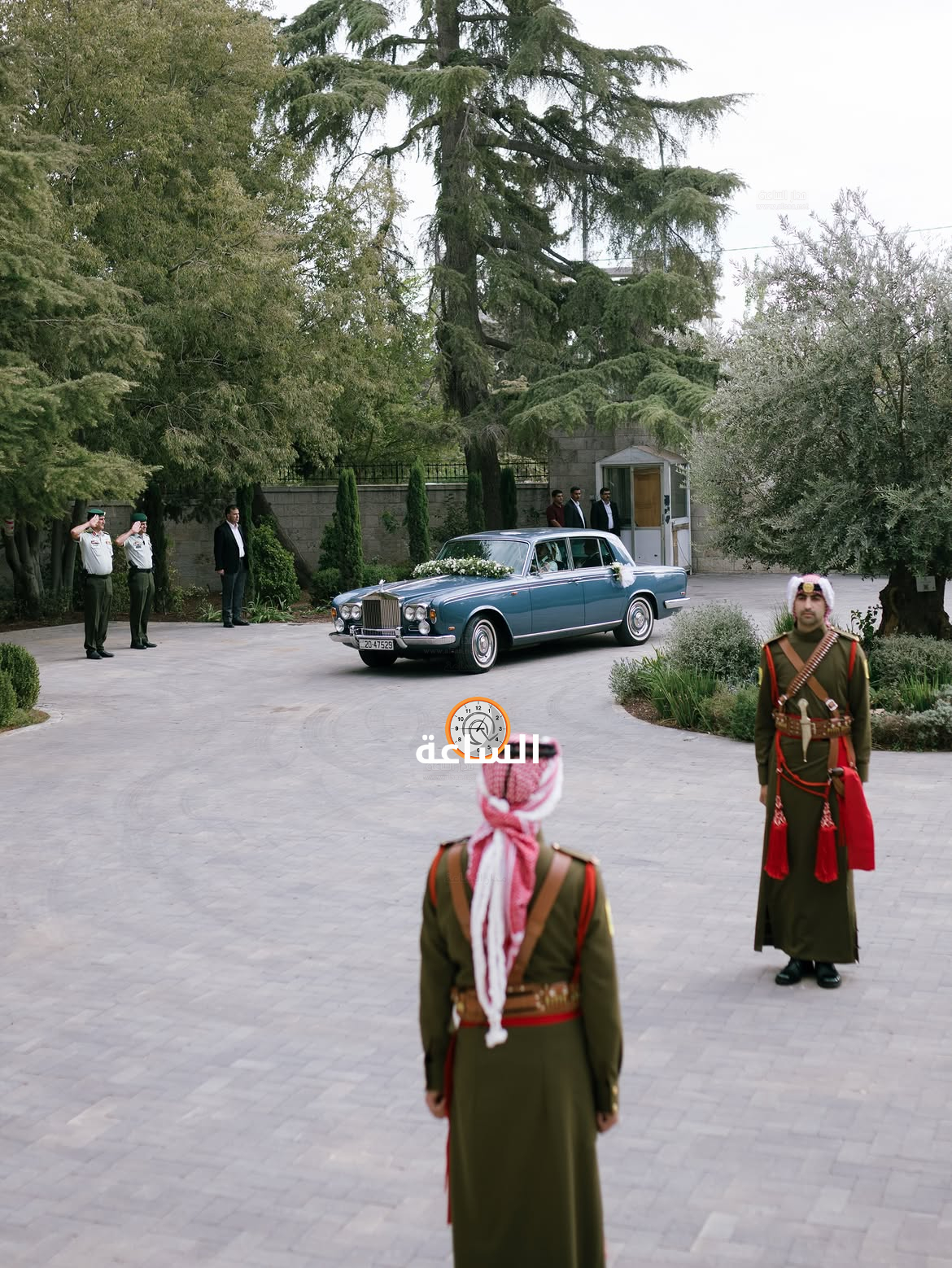Madar Al-Saa Images 0.9160662443498119