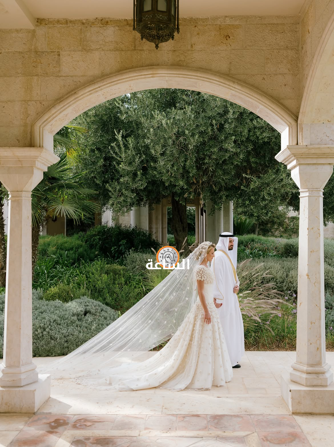 Madar Al-Saa Images 0.9187528940459819