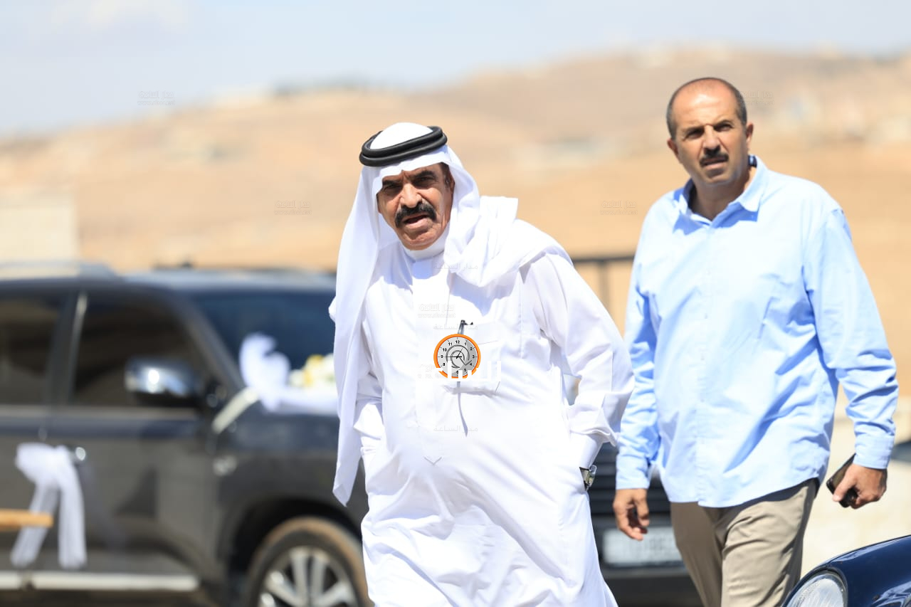 Madar Al-Saa Images 0.4274411046078338