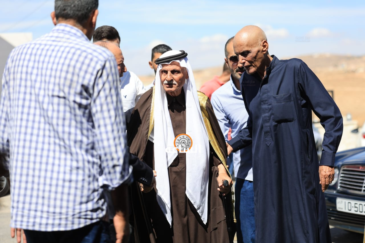 Madar Al-Saa Images 0.5865377121315287