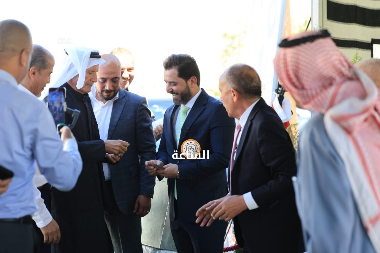 Madar Al-Saa Images 0.8301630775154032