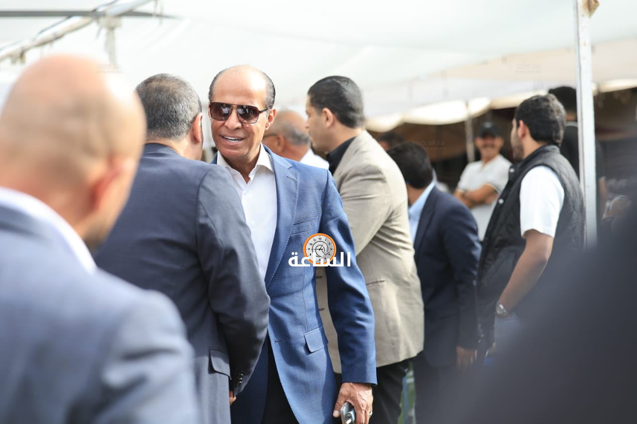 Madar Al-Saa Images 0.6107546264494108
