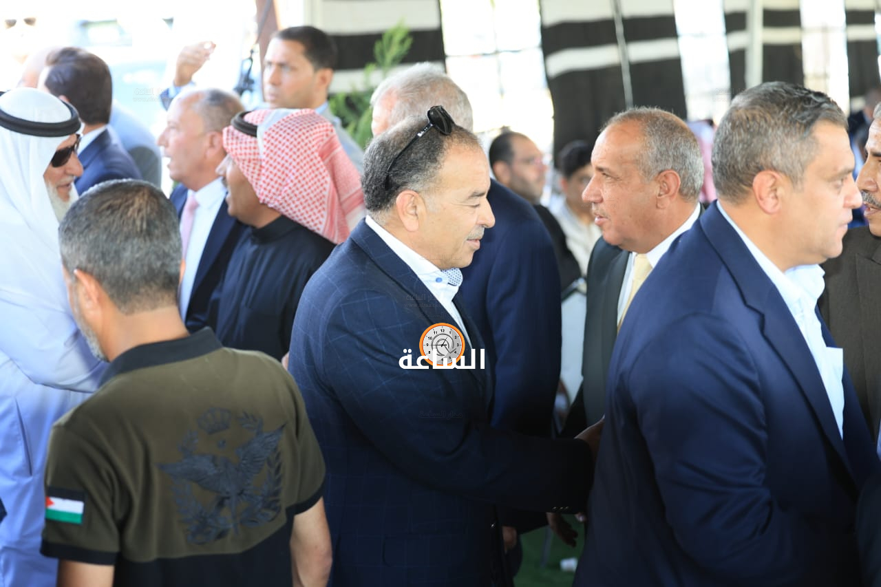 Madar Al-Saa Images 0.32800768706138106