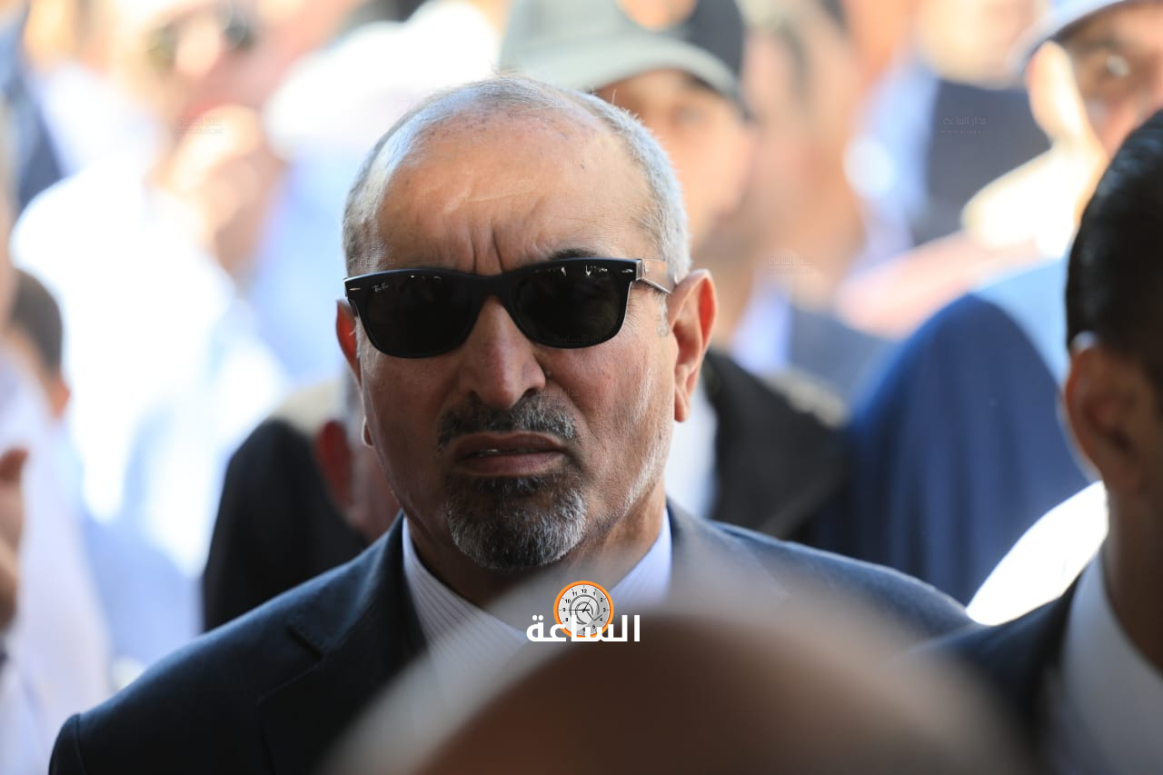Madar Al-Saa Images 0.7336155971105053