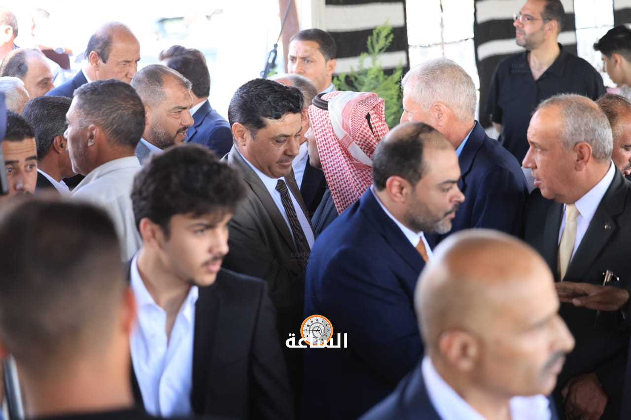 Madar Al-Saa Images 0.16858048885800314