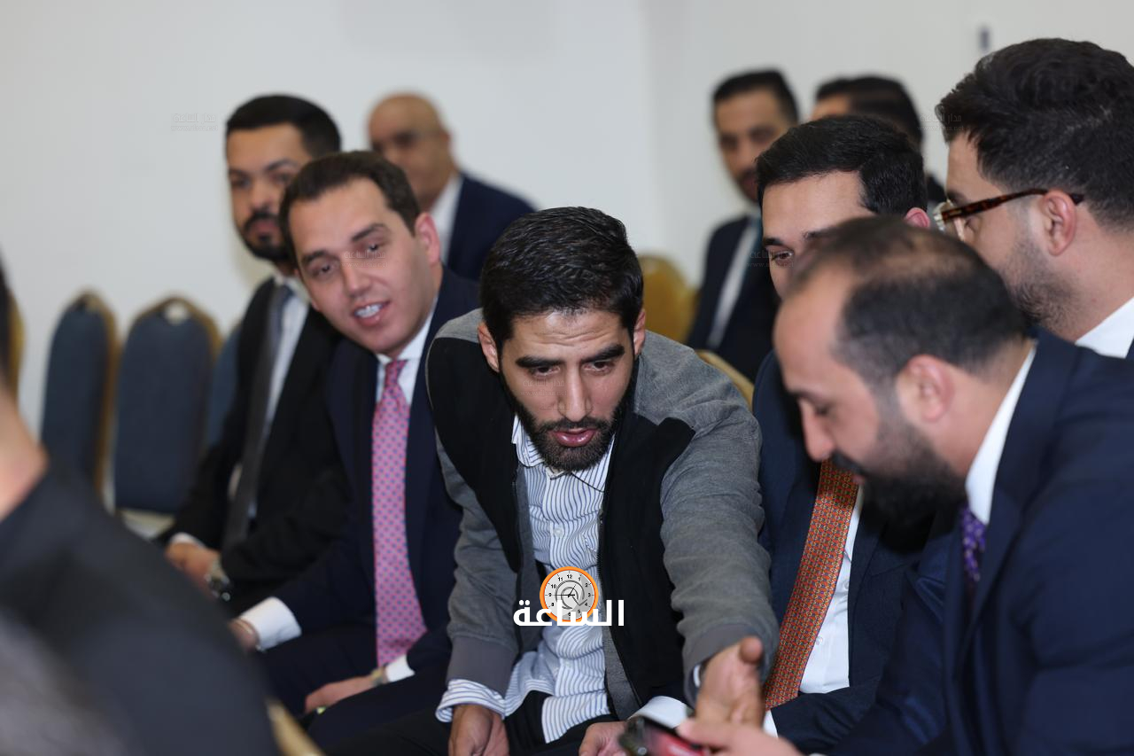 Madar Al-Saa Images 0.5927178429054609