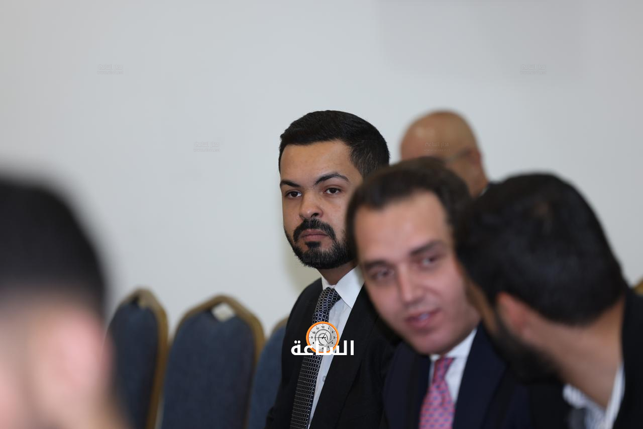Madar Al-Saa Images 0.5219043181730687
