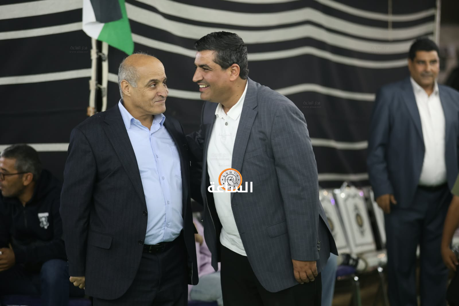 Madar Al-Saa Images 0.6233081892224627