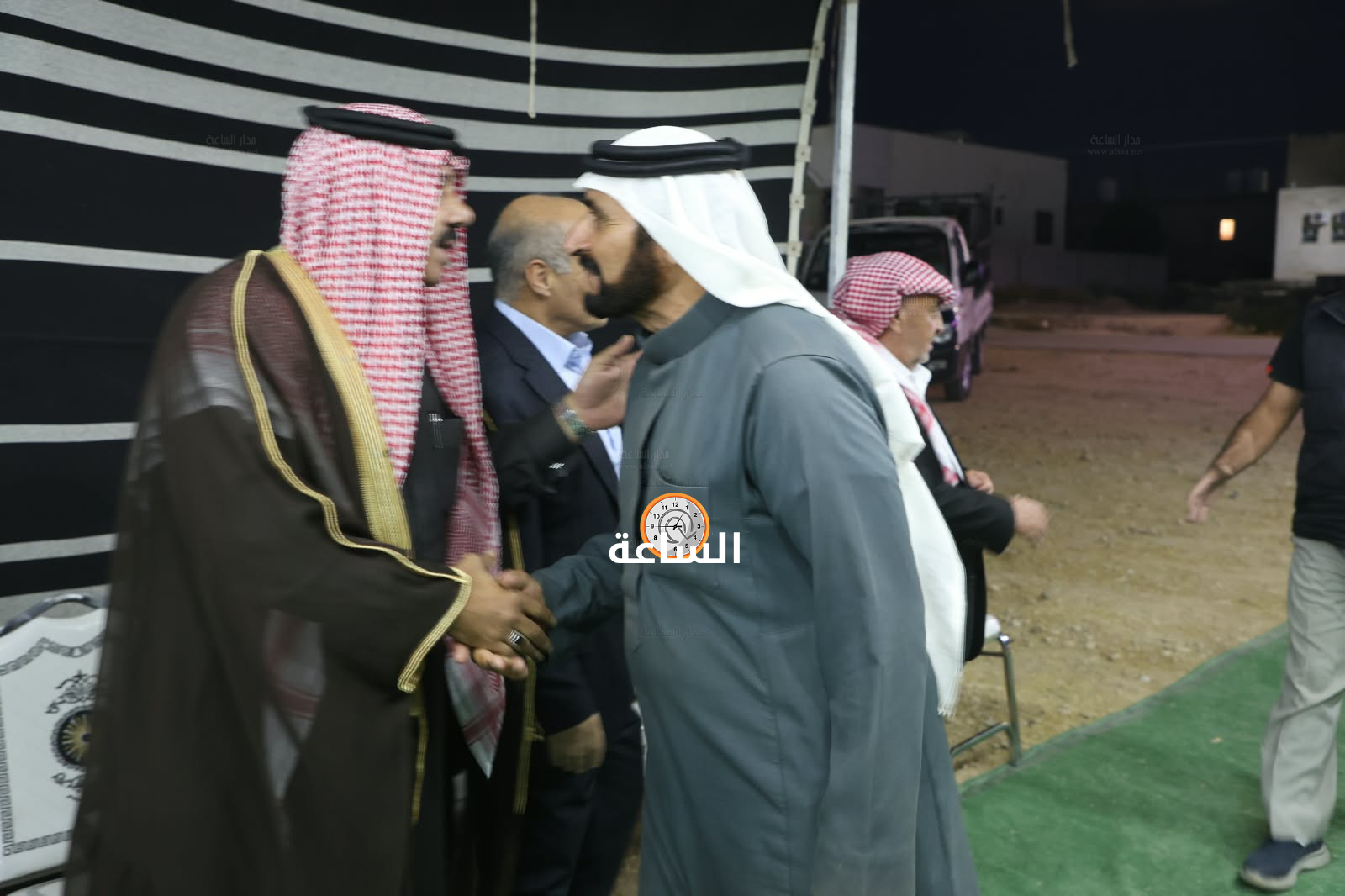 Madar Al-Saa Images 0.8252172133577448