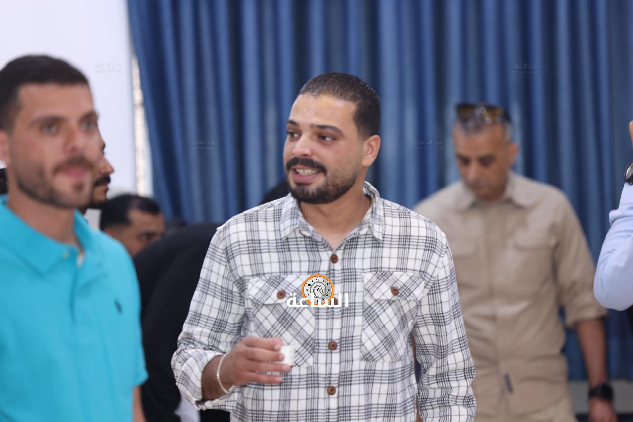 Madar Al-Saa Images 0.5102260242780416