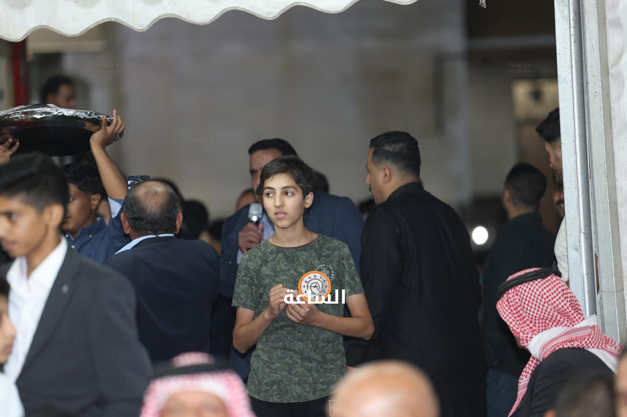 Madar Al-Saa Images 0.553421348824832