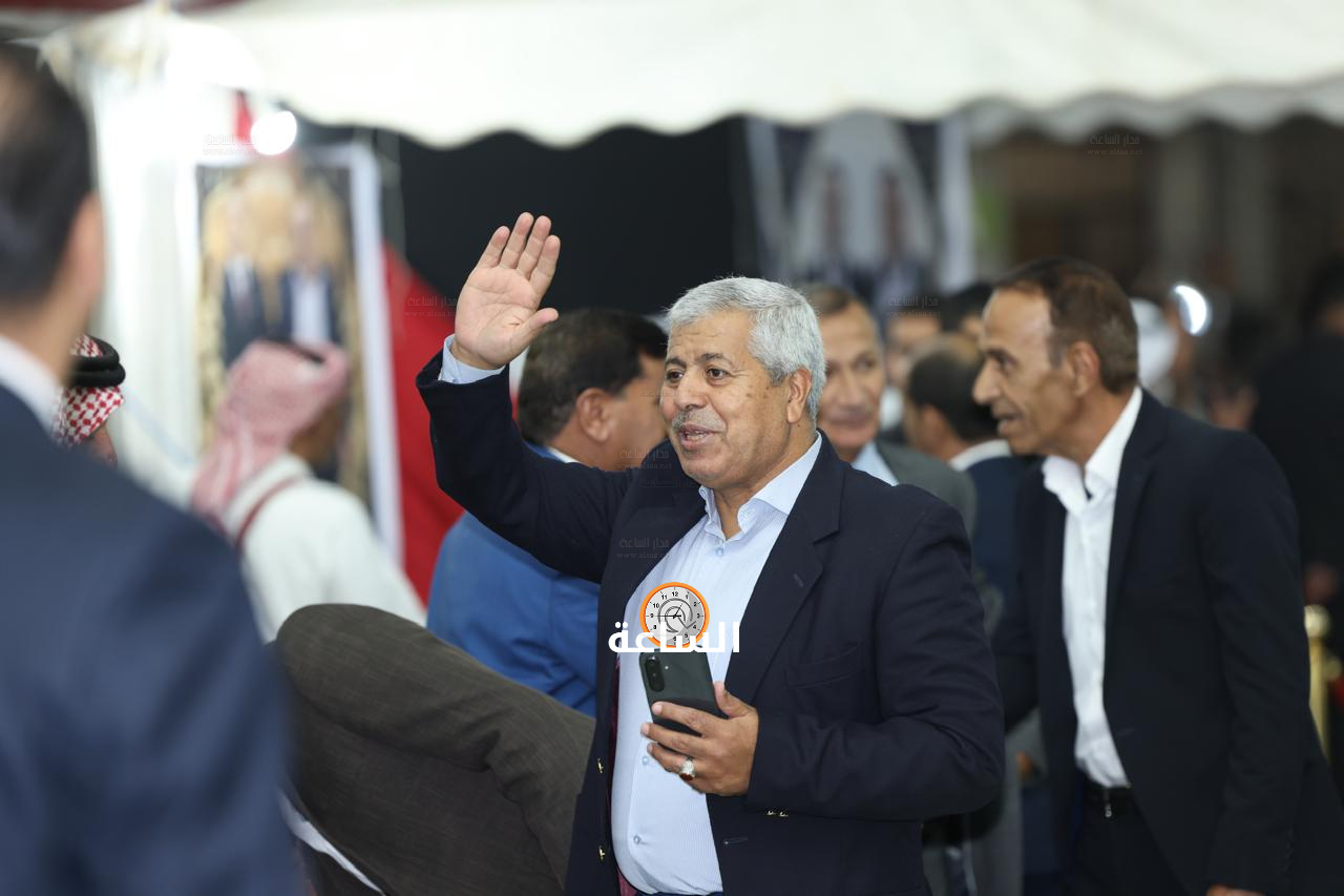 Madar Al-Saa Images 0.17891126097045684