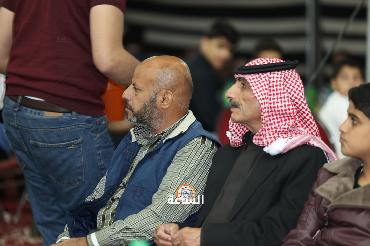 Madar Al-Saa Images 0.5815962188596235