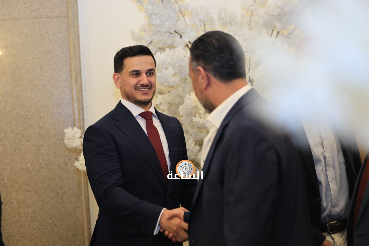 Madar Al-Saa Images 0.1848745393387473