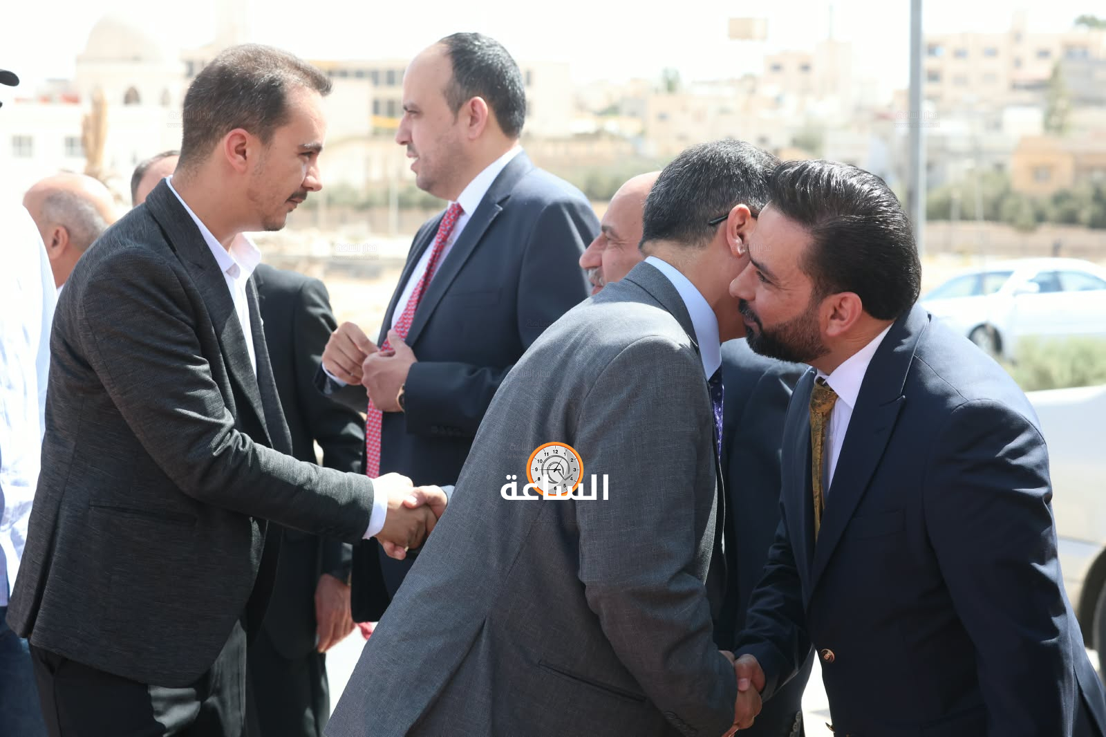 Madar Al-Saa Images 0.40761159686956705