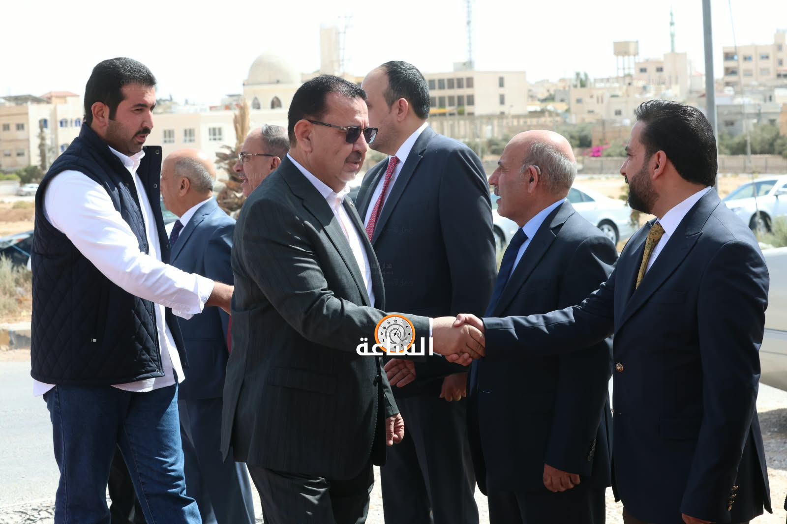 Madar Al-Saa Images 0.01960268912416785