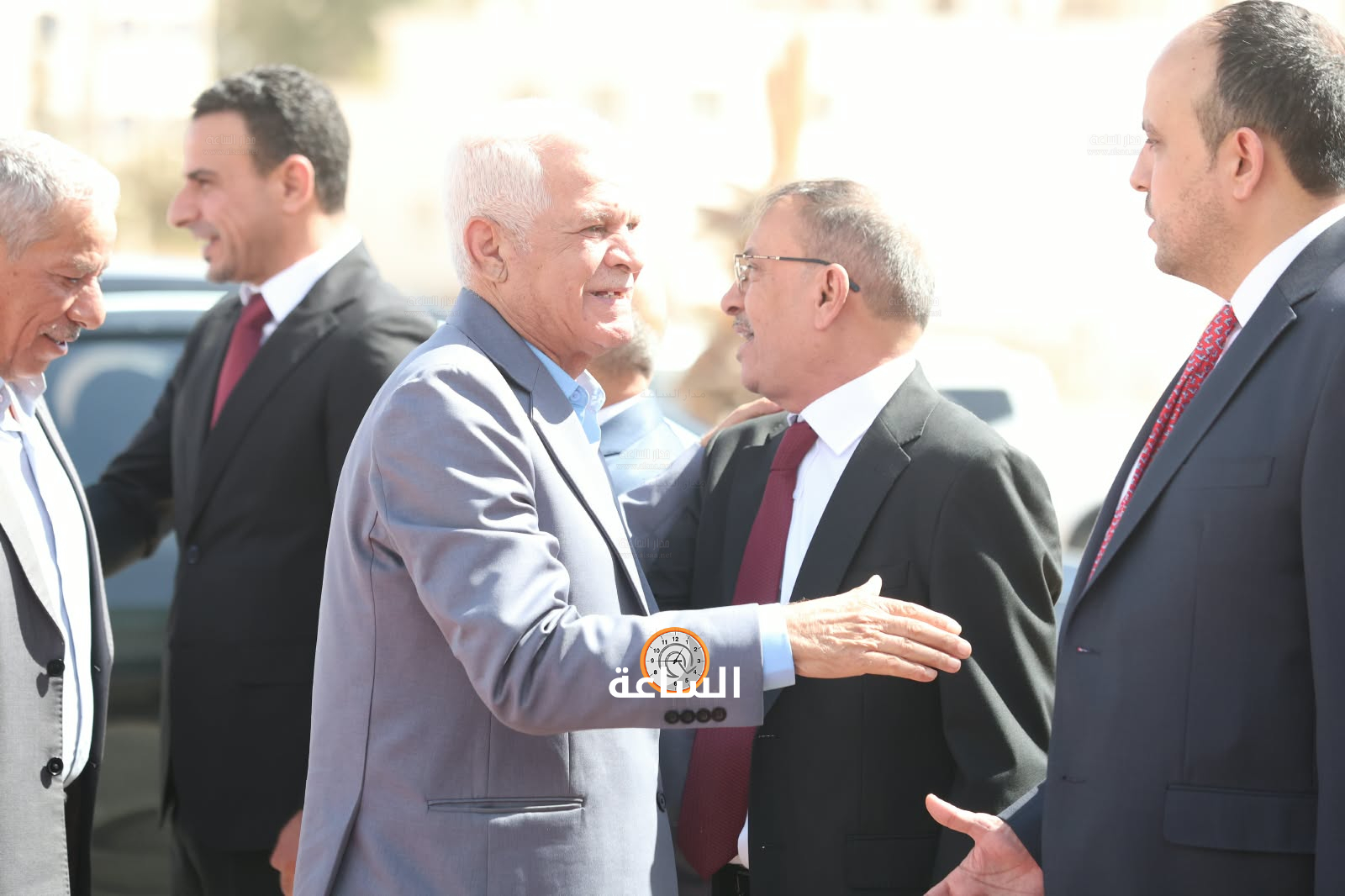 Madar Al-Saa Images 0.4847115596628896