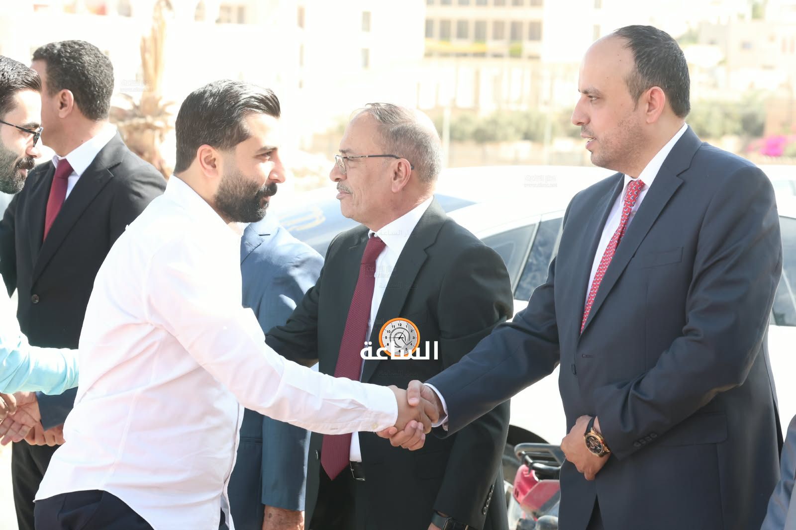 Madar Al-Saa Images 0.4148388840426248