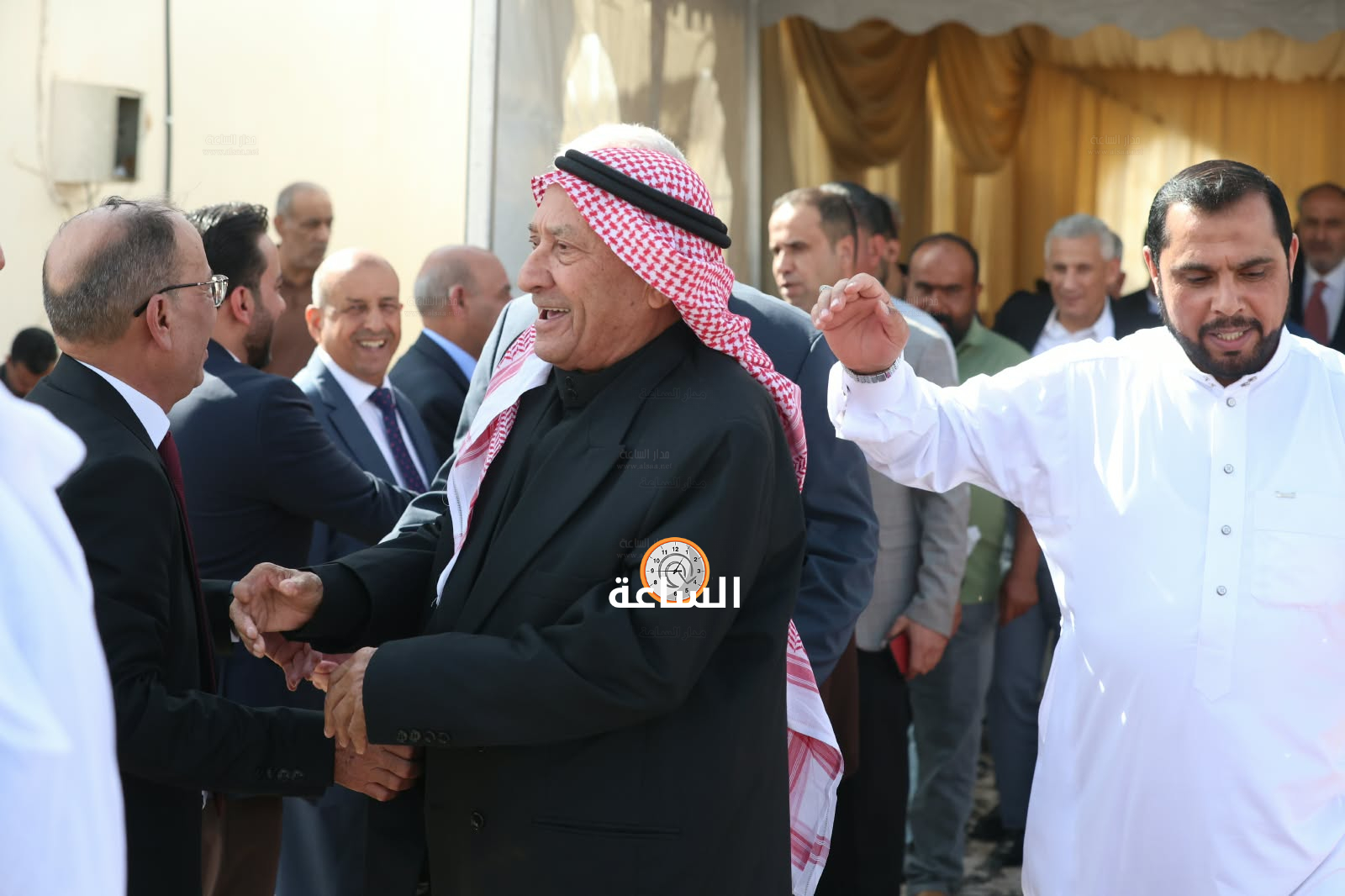 Madar Al-Saa Images 0.5758692557708217