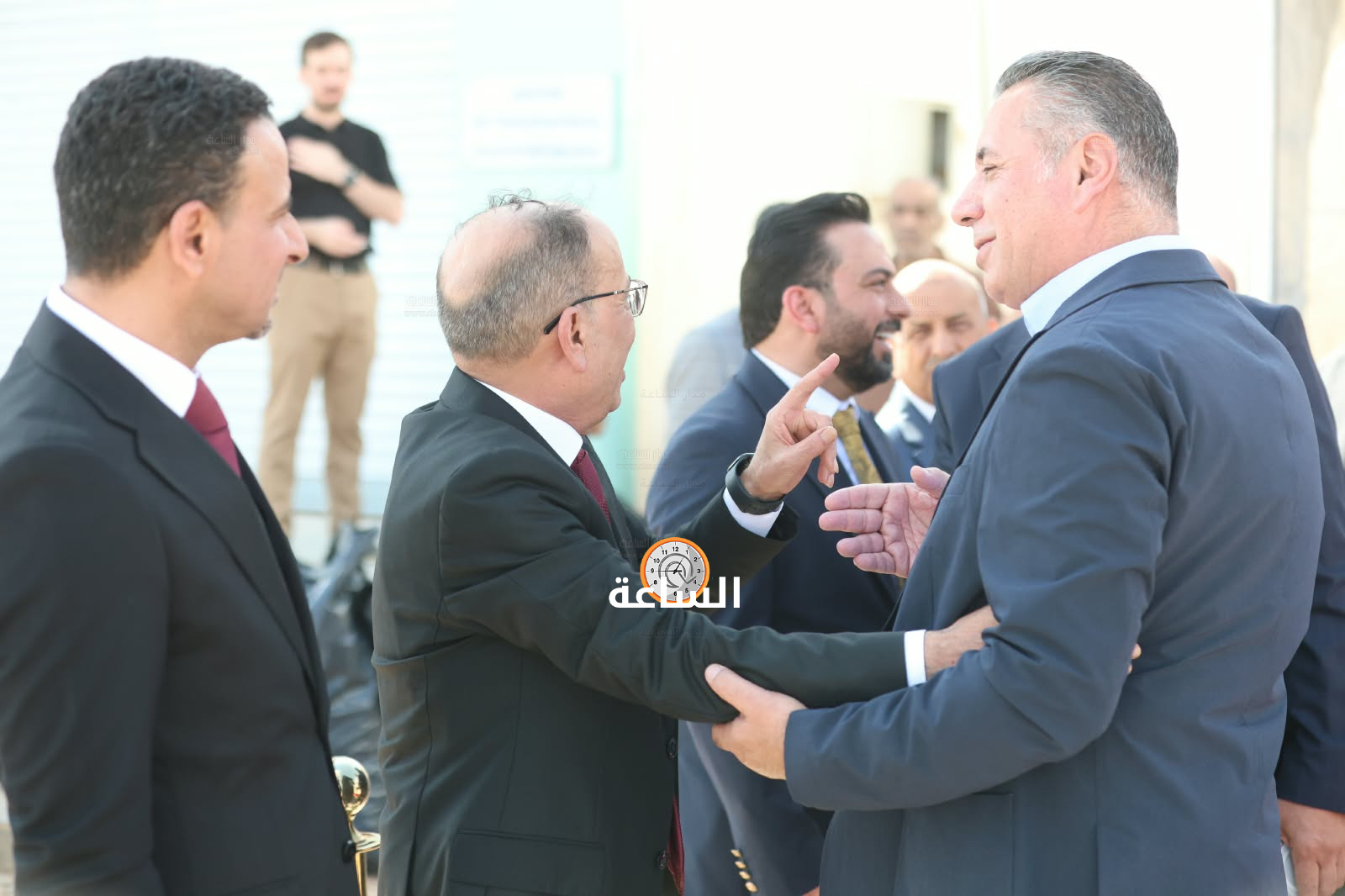 Madar Al-Saa Images 0.7308728648906008