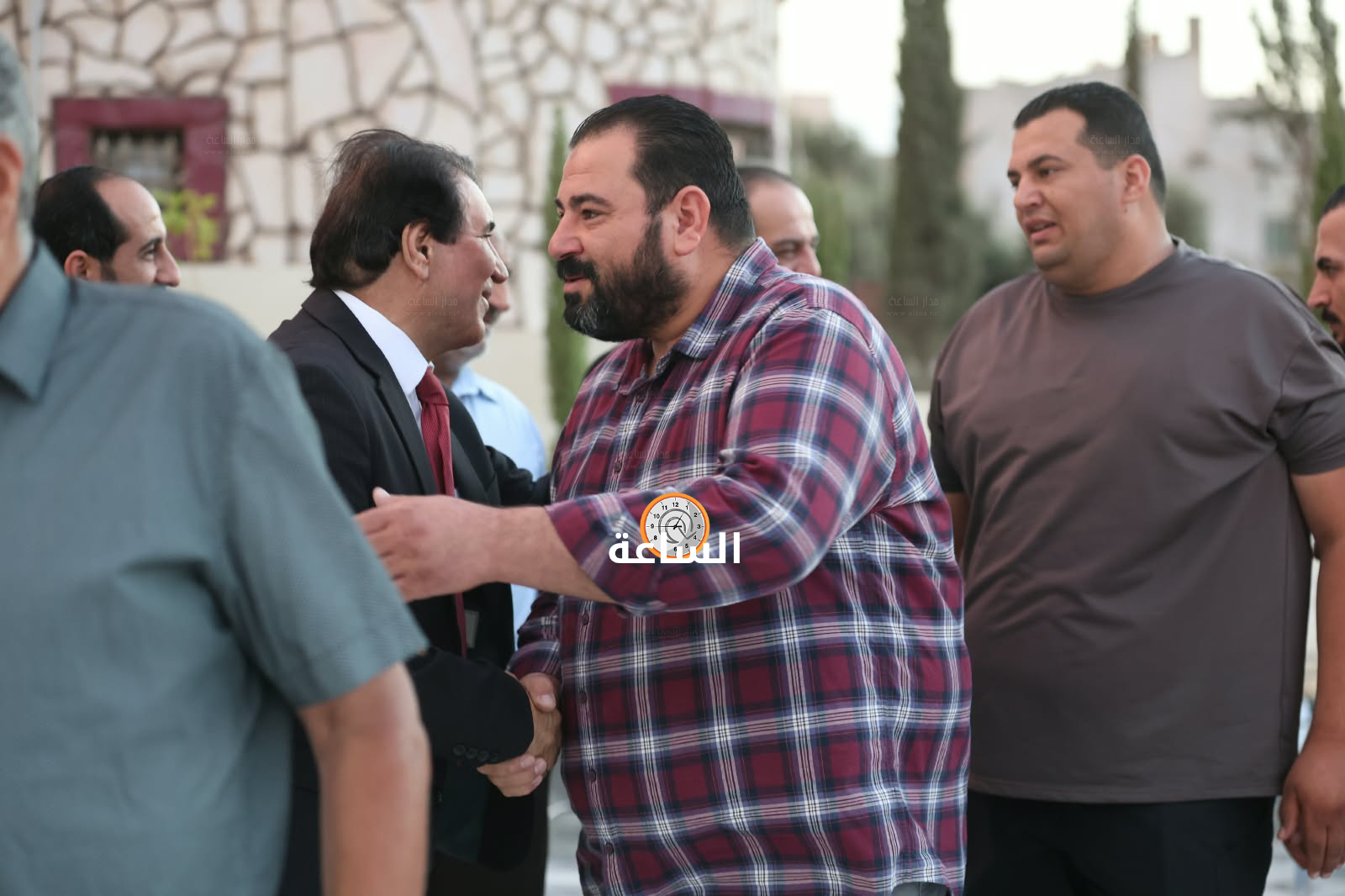 Madar Al-Saa Images 0.6330078717439629
