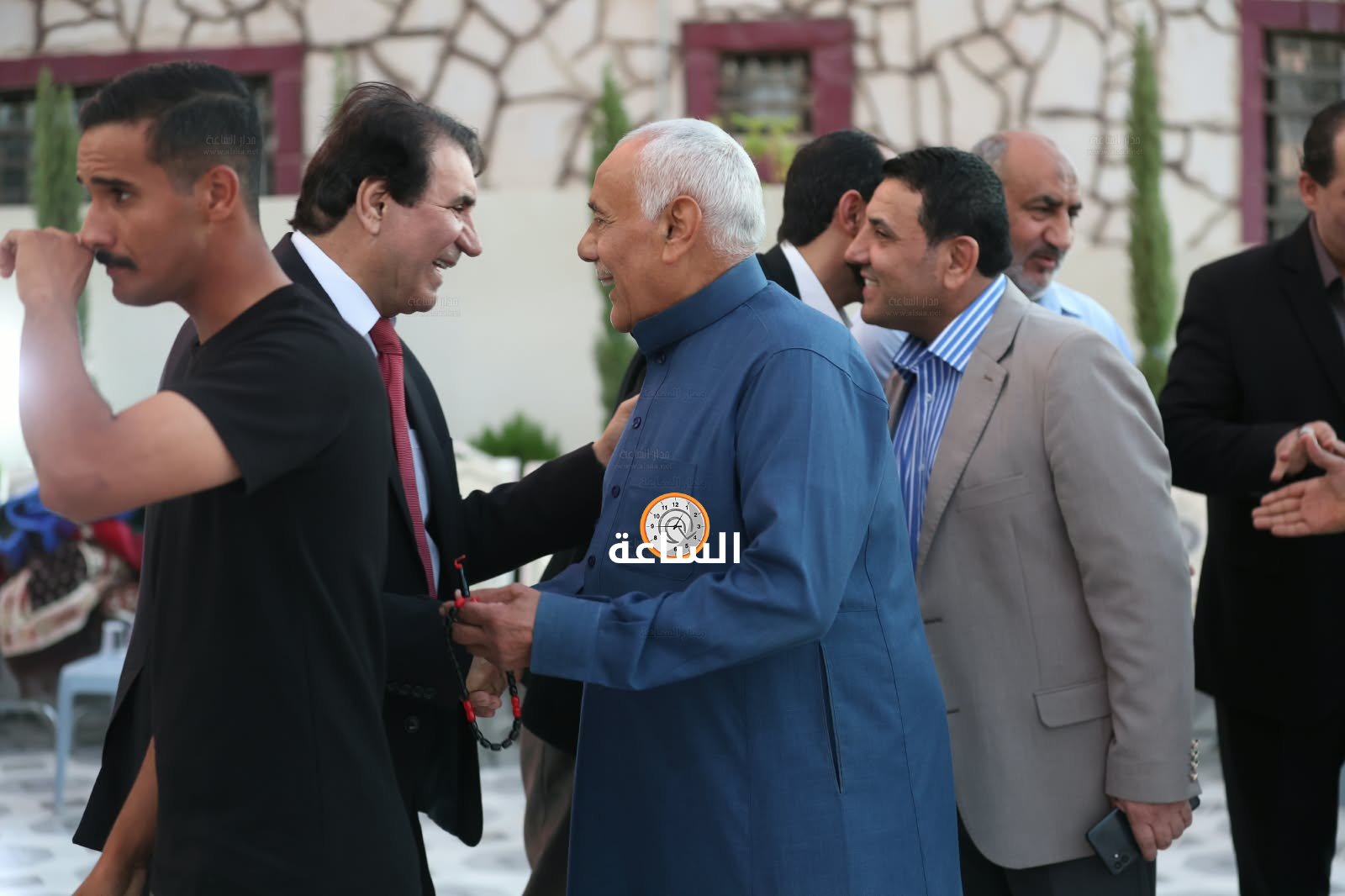 Madar Al-Saa Images 0.8046597080018217